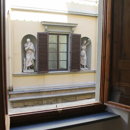 Duomo Classic Apartamento *